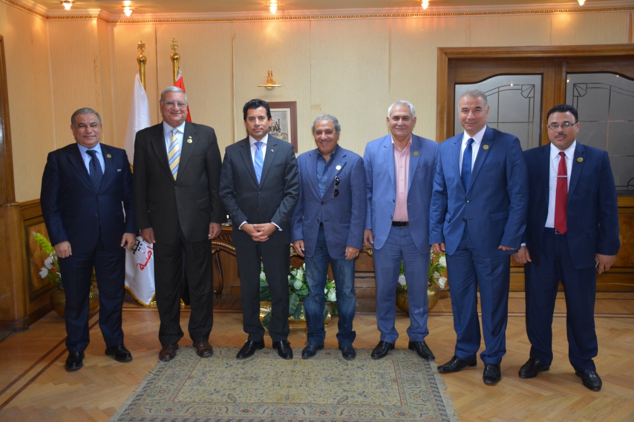  Rencontre avec le ministre de la Jeunesse et des Sports de la République arabe d’Égypte